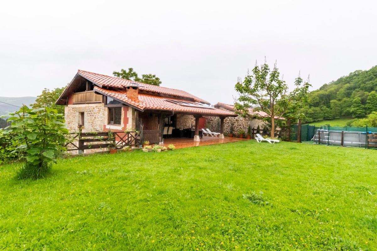 Casa De Pueblo Las Golondrinas De Luena San Miguel de Luena Kültér fotó